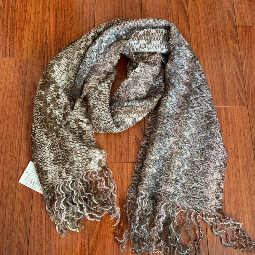 NWT Missoni metallic scarf
